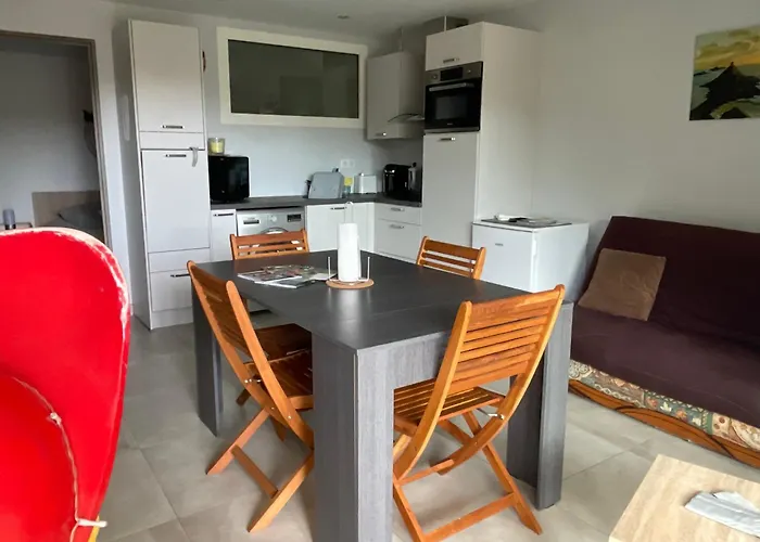 En Bas De Apartmán *